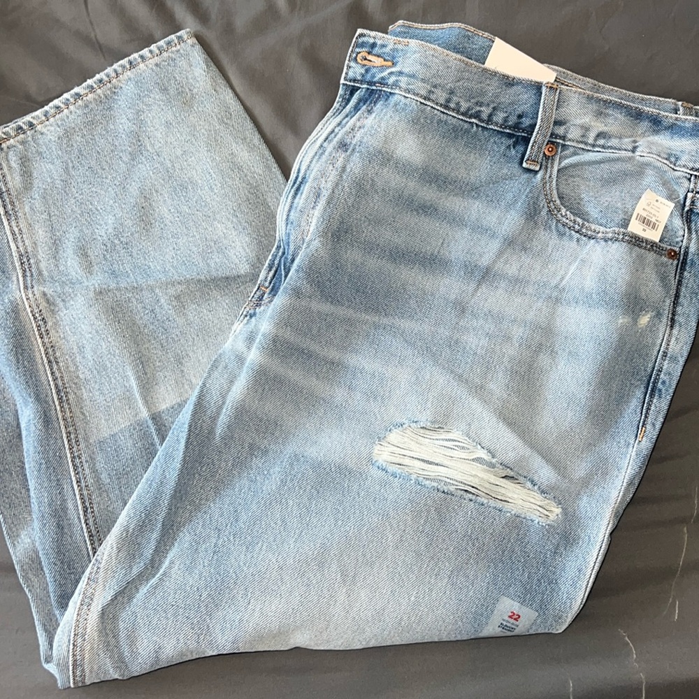 NWT Size 22 Old Navy Slouchy Straight Jeans